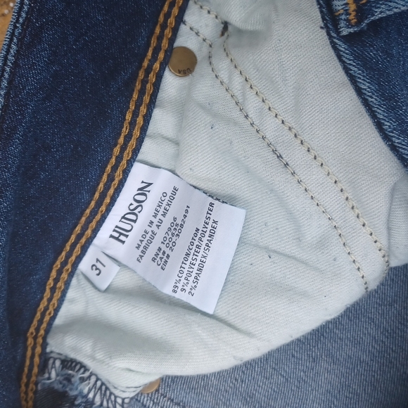 Hudson distressed Beth tall girl Jeans Size 31 - Picture 6 of 9